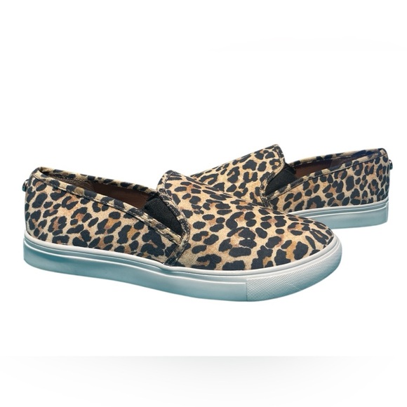 Steve Madden Women's Safary Slip-on Sneakers Leopard - Picture 1 of 6